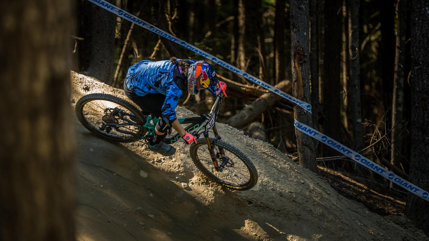 jill kitner winning the air dh at crakworx